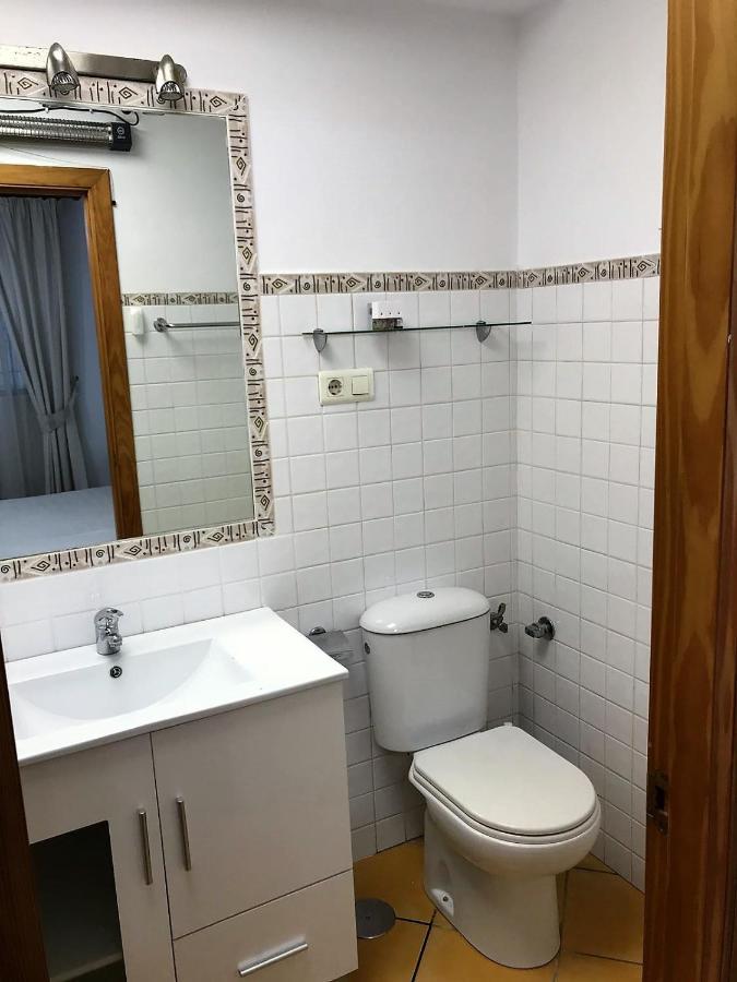 Dona Lola Micaela - Fully Equiped 1 Bedroom Ground Floor Beach Front Apartment With Direct Access To The Beach Of Calahonda - Costa Del Sol - Cs155 Sitio de Calahonda Luaran gambar